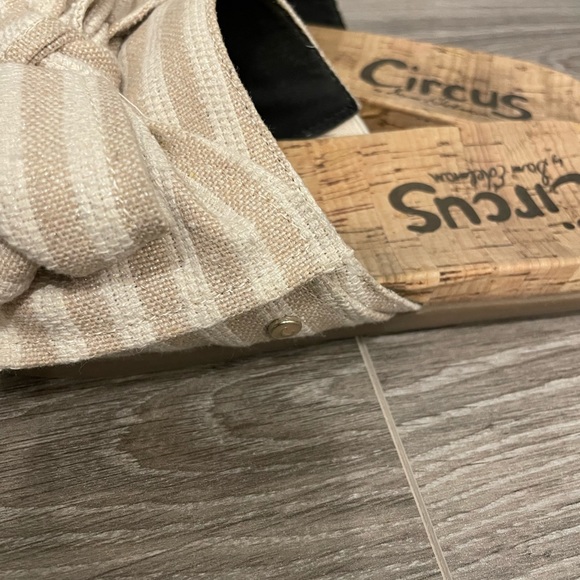 Sam Edelman slides with fabric bow - Picture 3 of 5